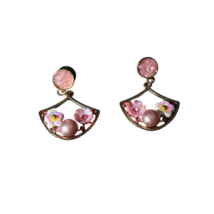Floral Charm Pearl Earrings